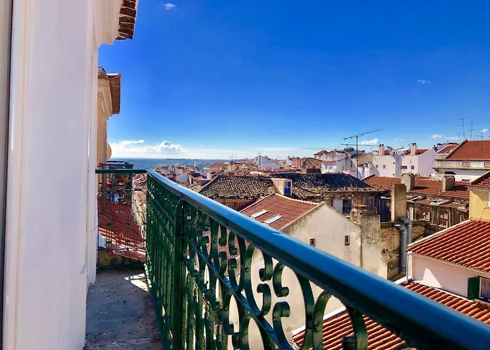 7lisbon Downtown Private Bedroom With Balcony * ליסבון