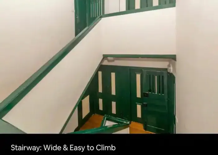 7lisbon Downtown Private Bedroom With Balcony 게스트하우스