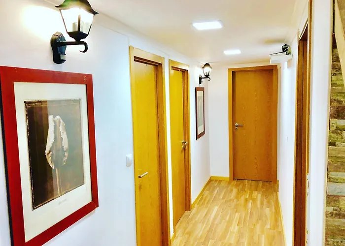7lisbon Downtown Private Bedroom With Balcony 게스트하우스 *