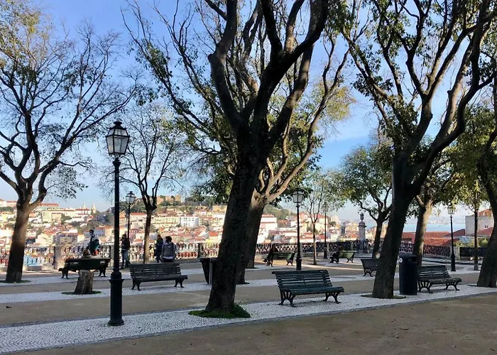 7lisbon Downtown Private Bedroom With Balcony * 리스본