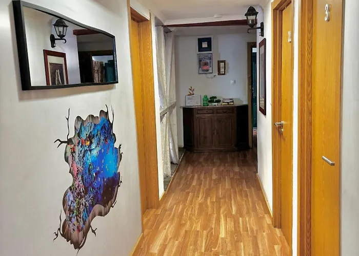7lisbon Downtown Private Bedroom With Balcony 게스트하우스 *