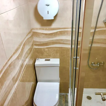 In - 7lisbon Downtown Private Bedroom With Balcony Guest house