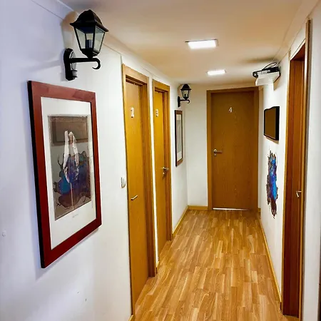 In - 7lisbon Downtown Private Bedroom With Balcony Lisbon